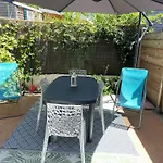 Escapade Cotiere Avec Terrasse Et Confort - Fr-1-387-216 Ferienhaus
